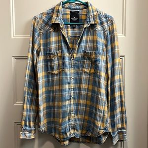 American Eagle indigo wash Western style boyfriend plaid shirt, size M